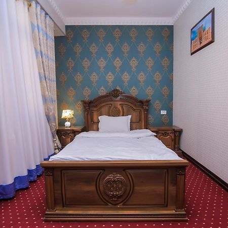 Dendi Plaza Hotel Bukhara Bagian luar foto