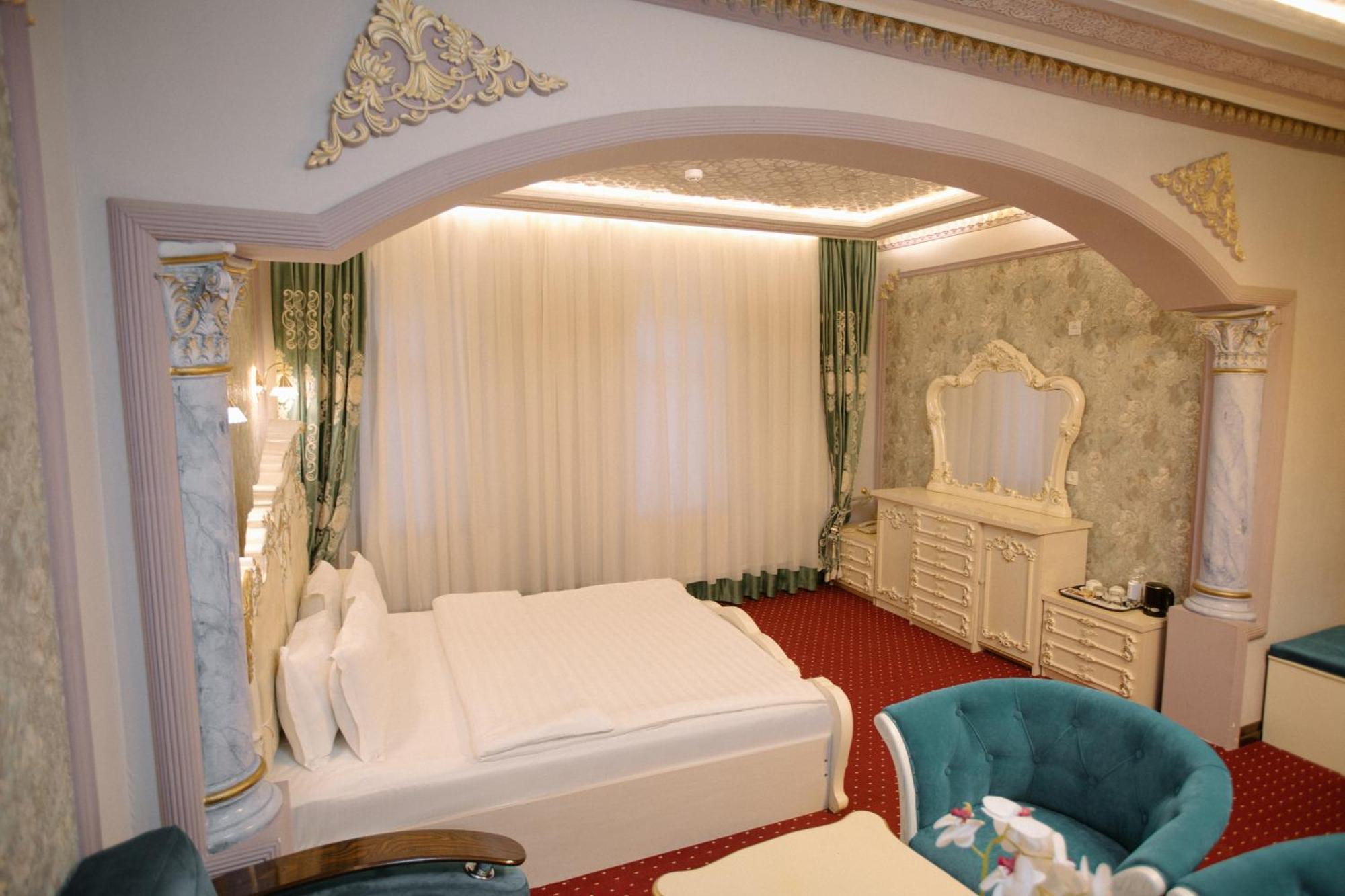 Dendi Plaza Hotel Bukhara Bagian luar foto