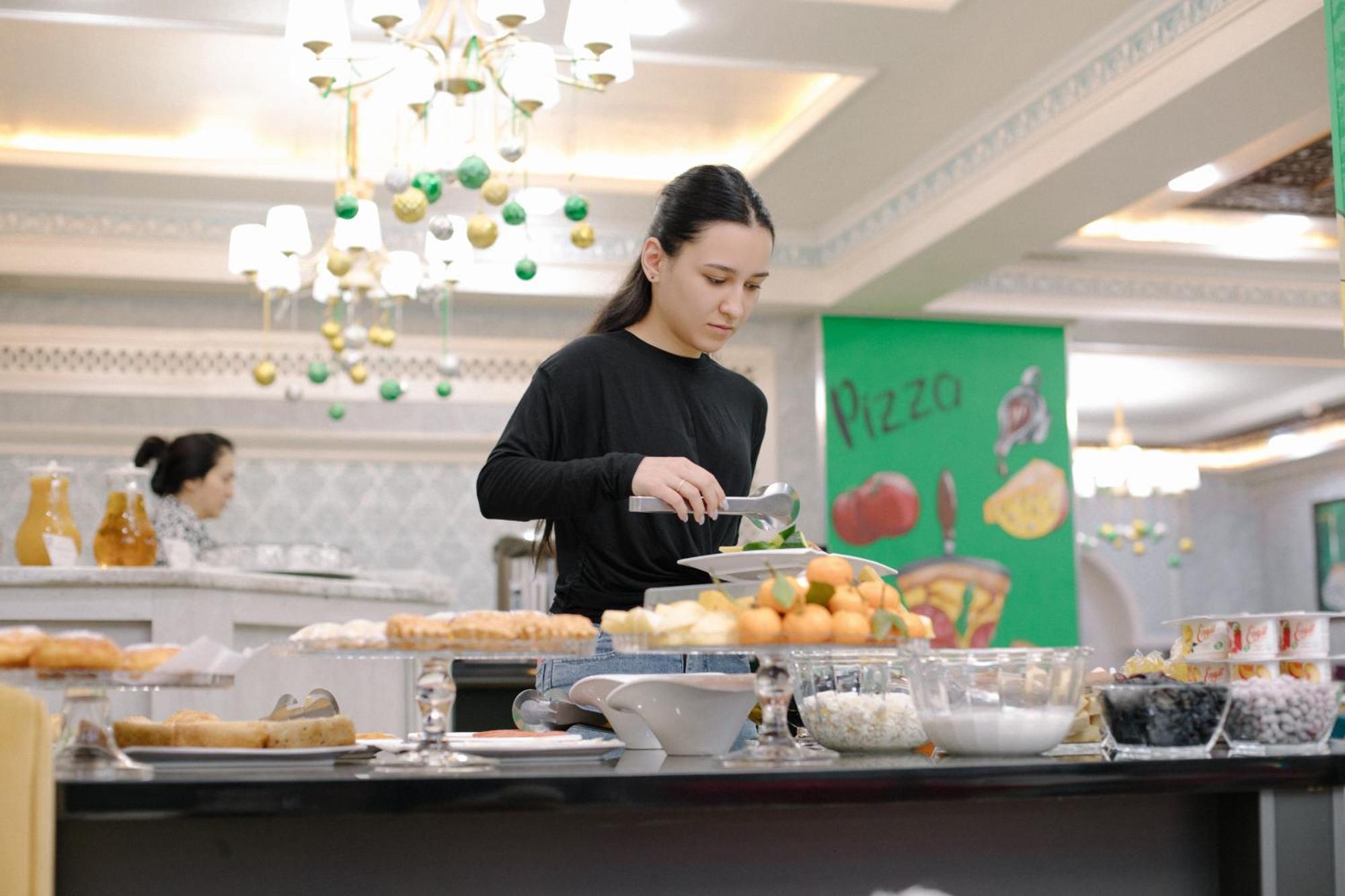 Dendi Plaza Hotel Bukhara Bagian luar foto