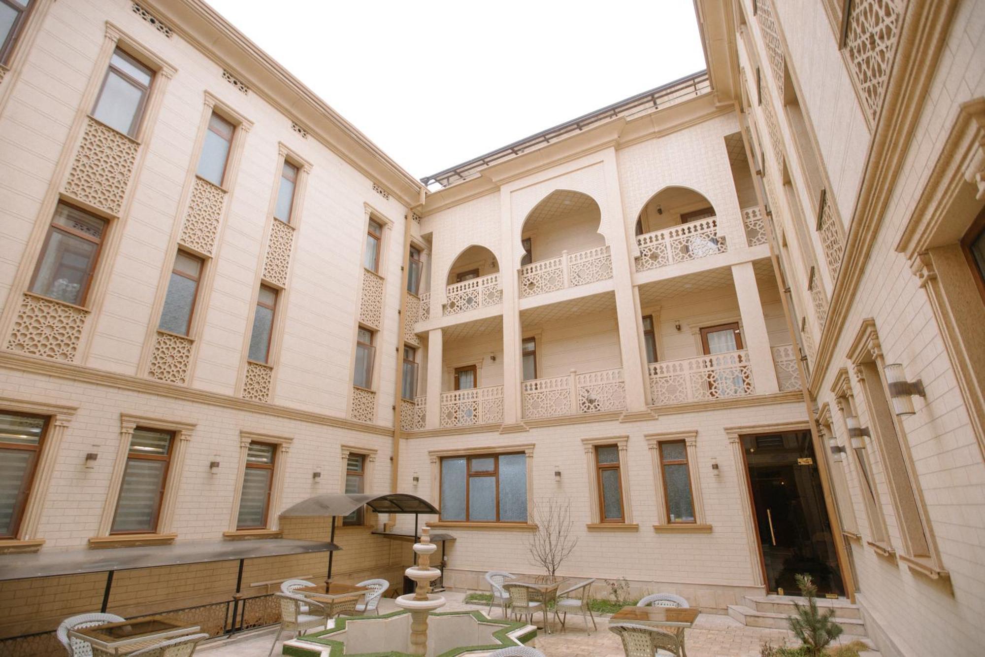 Dendi Plaza Hotel Bukhara Bagian luar foto